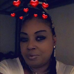 Meet your Posher, Shirley